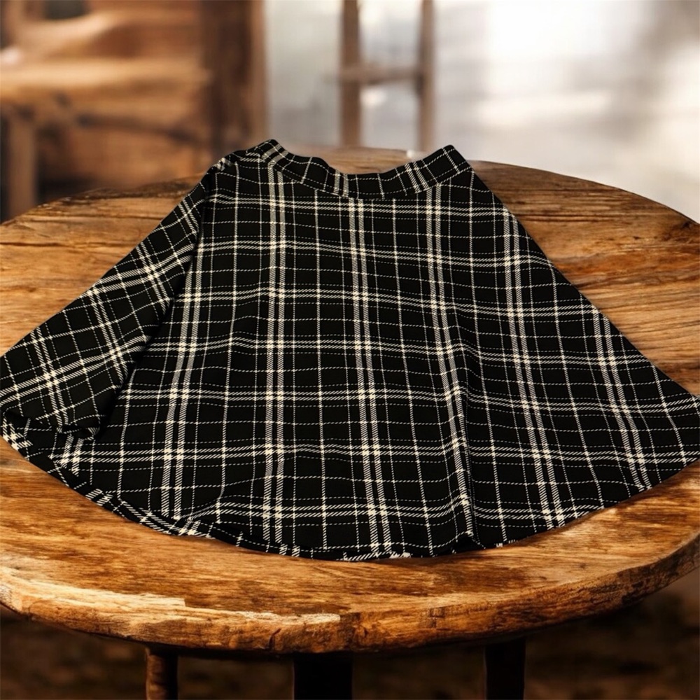 SHEIN Black and White Checkered Skater Skirt